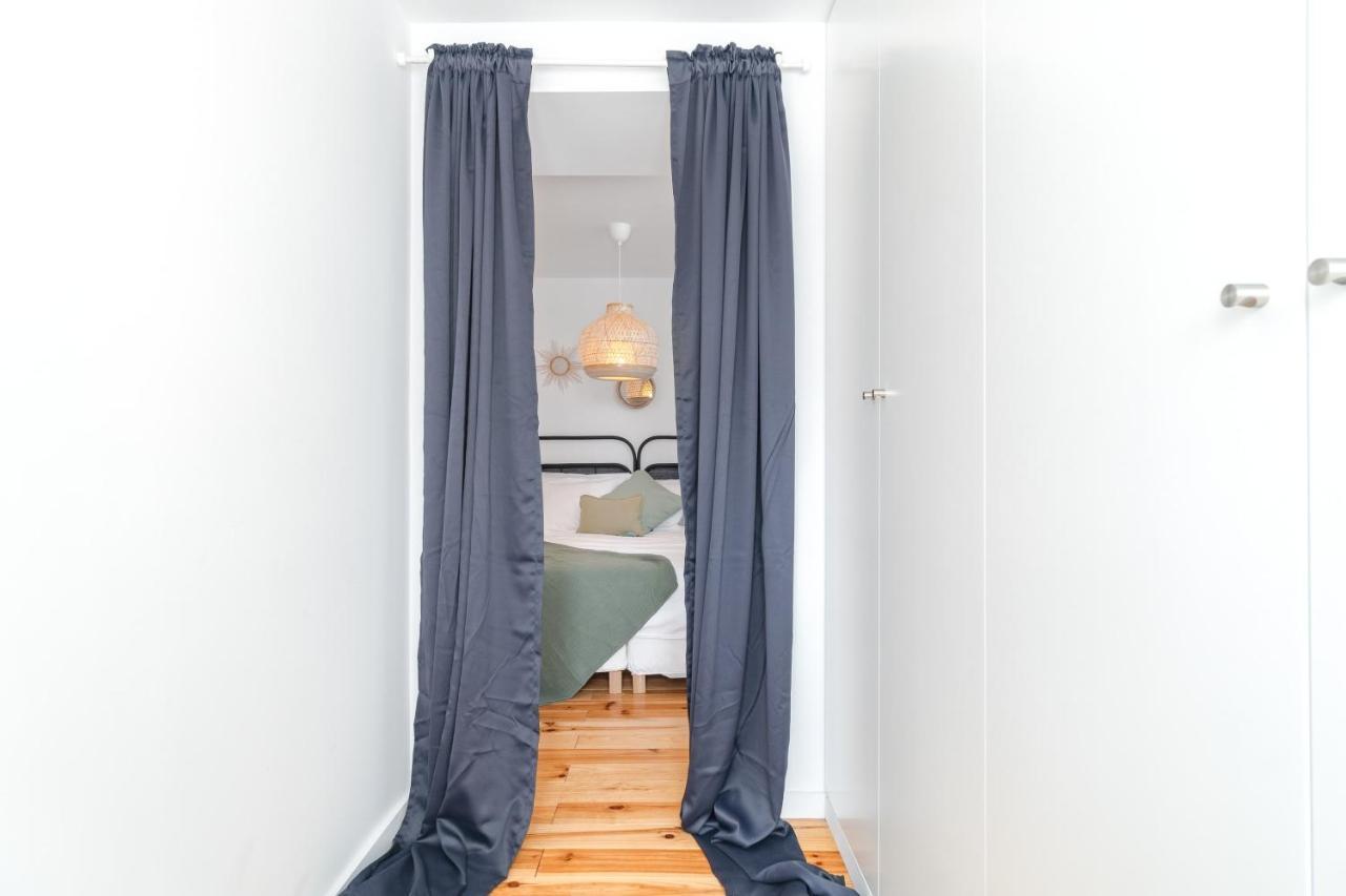 Casa Boma Lisboa - Charming And Typical Apartment - Lapa III Exterior photo